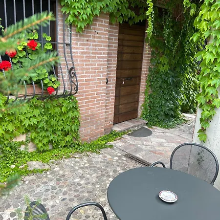 Сasa de vacaciones Residenza Le Querce Bilocale Fossato di Vico