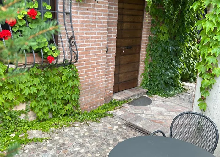 Casa de Férias Residenza Le Querce Bilocale Fossato di Vico